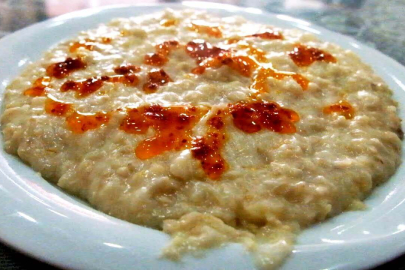 Keşkek: Milyonların Bayıla Bayıla Yediği Harika Tarifi Kısa Süreliğine Alabilirsiniz!