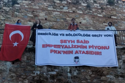 Bursa'da Şeyh Said’i koruyanlara Türk Bayrağı ve pankart yanıtı