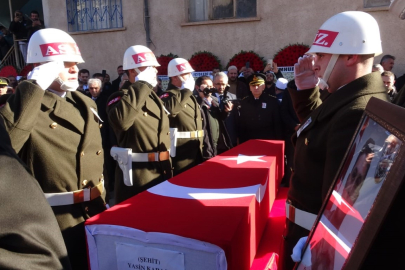 Türkiye şehitlerini uğurluyor