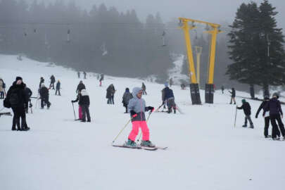 Kayak severlerin uğrak noktası Uludağ