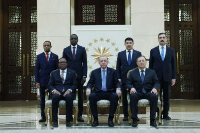 4 ülkenin büyükelçisinden Cumhurbaşkanı Erdoğan'a güven mektubu