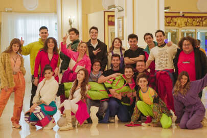 Tekrardan 'Çılgın Dersane'