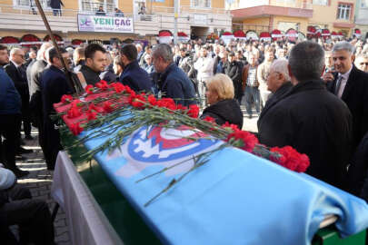 Pevrul Kavlak son yolculuğuna uğurladı