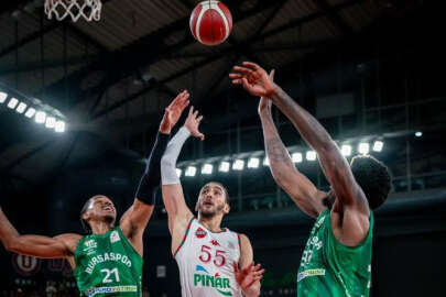 P. Karşıyaka, Bursaspor’a konuk oluyor