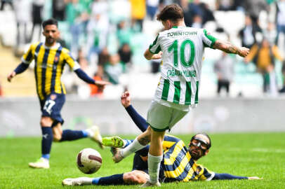 Bursaspor: “Futbolcularımızın emeklerini hiçe saymaya kimsenin hakkı yoktur”