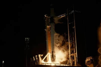 Falcon-9 roketi başarıyla fırlatıldı