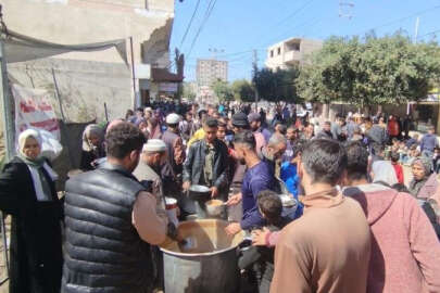 Gazze halkının açlık ve susuzlukla mücadelesi sürüyor