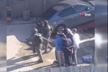 Filistinlilere insanlık dışı muamele: İple birbirine bağladılar