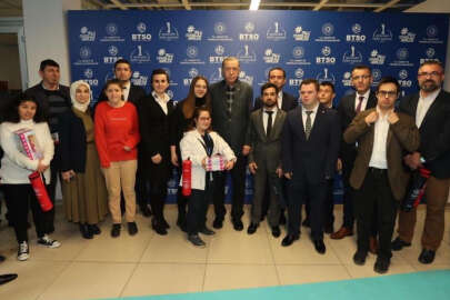 Artı Bir Üniversite Modeli’ne 'En Nitelikli Uygulama' ödülü