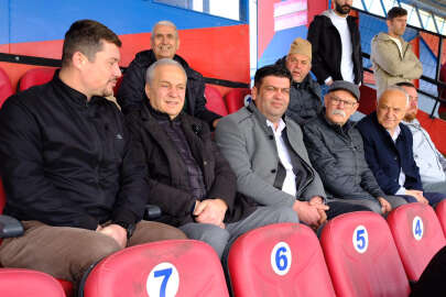 Mustafakemalpaşa’nın güçlü kızlarına Erdem’den destek