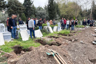Katliam gibi kazada ölen ailenin defninde yürük burkan görüntü