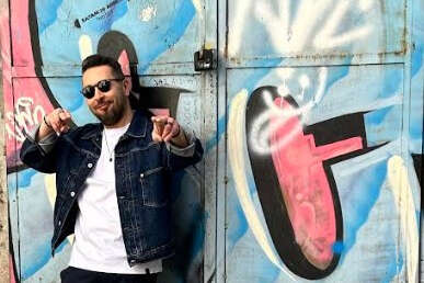 Bursalı popçudan renkli klip