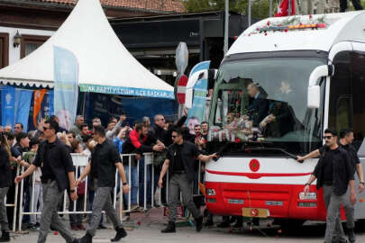 Cumhurbaşkanı Erdoğan'a Bursa'da sevgi seli