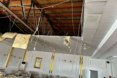 Düğün salonu tavanı çöktü: Faciadan dönüldü