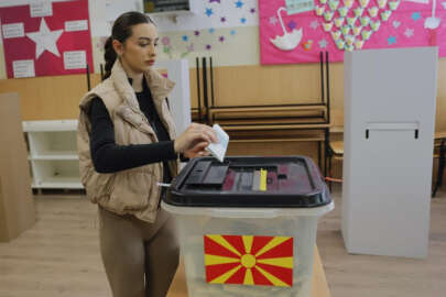 Kuzey Makedonya’da cumhurbaşkanlığı seçimi 2. tura kaldı