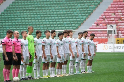 Bursaspor, deplasmanda 2-1 mağlup oldu
