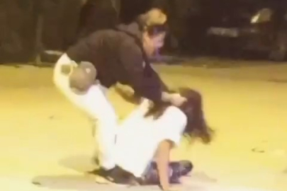 Bursa'da kadınların saç saça baş başa kavgası kamerada