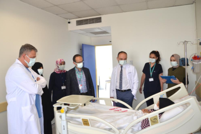 Yüksek İhtisas Eğitim ve Araştırma Hastanesi’nde çocuk böbrek nakli ameliyatları başladı