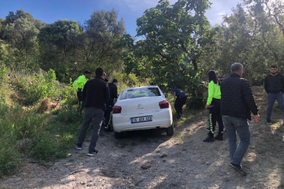 Bursa'da polisten kaçan araç, terk edilmiş olarak bulundu