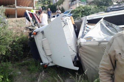 Bursa'da feci TIR kazası: Trafiği kapattı