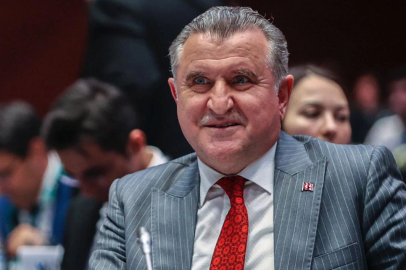 Bakan Bak'tan Muharrem Korhan'a tebrik mesajı