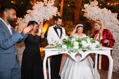 Rüyaları süsleyen di̇llere destan düğün