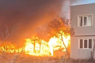 Bursa'da tüpler bomba gibi patladı, ev alevlere teslim oldu