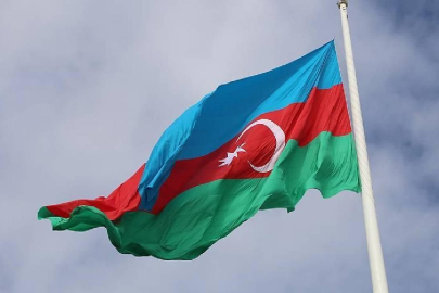 Azerbaycan’dan vatandaşlarına “İsrail ve Filistin’den ayrılın” çağrısı
