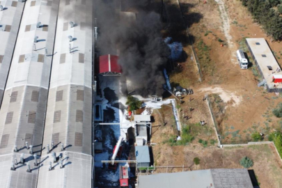 Bursa'da yat fabrikasındaki yangın kontrol altında...