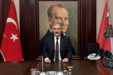 Bursa Valiliği'ne Erol Ayyıldız atandı!