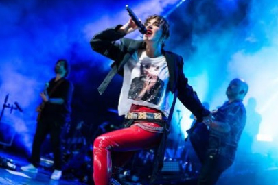 Sıla'dan ustalara Bursa'da  duygulandıran vefa