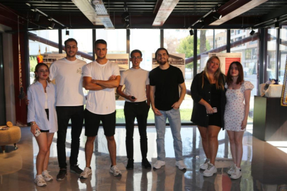 Atıkları sanat eserine dönüştürdüler