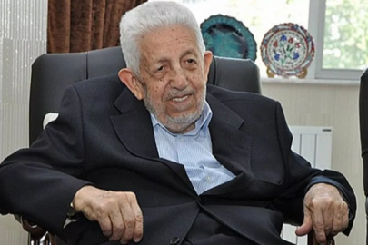 Recai Kutan hayatını kaybetti