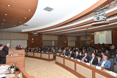 Büyükşehir’in 2025 yılı bütçesine onay