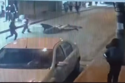 Bursa'da elektrikli scootera 4 kişi binip kaza yaptılar