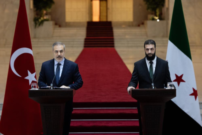 Suriye'deki yeni yönetimin lideri Şara: “Ülkedeki tüm silah kontrolünü elimize almak istiyoruz”