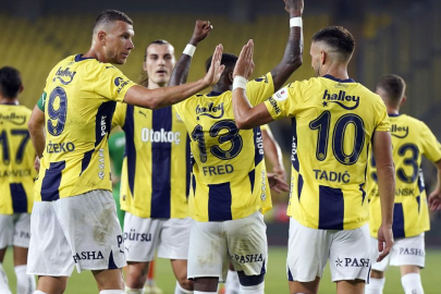 Fenerbahçe ligin ilk yarısında geçtiğimiz sezonun gerisinde kaldı