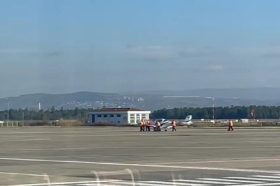 Kaza yapan uçak pisten kaldırıldı