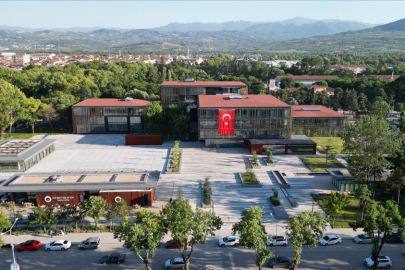 İnegöl Belediyesi Yeni Hizmet Binasıyla Türkiye’de Bir İlke İmza Attı