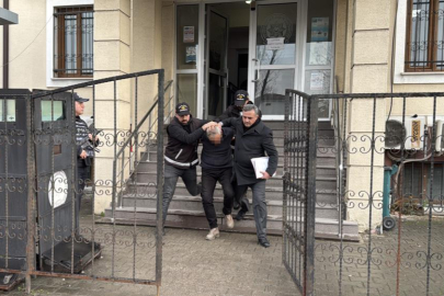 Sevgilisini boğazından bıçaklamıştı: Eski polis tutuklandı