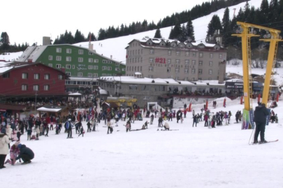 Sömestr tatilinin son hafta sonunda Uludağ’da yoğunluk yaşandı