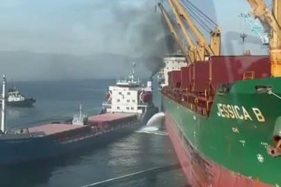 Gemlik'te limandan çıkan gemi, başka bir gemiye çarptı...