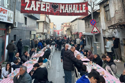 Bursa'da kilometreyi bulan iftar sofrası