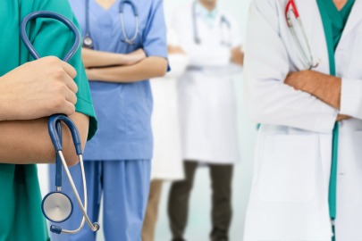 Sağlık sisteminde ileriye yönelik yapıcı çözümlere inanıyoruz