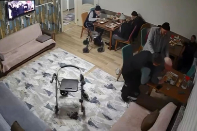 Heimlich manevrası yaşlı adamın hayatını kurtardı