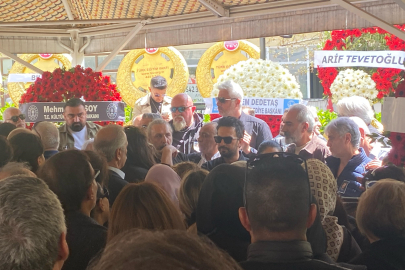 Tarkan'ın annesi son yolculuğuna uğurlanıyor