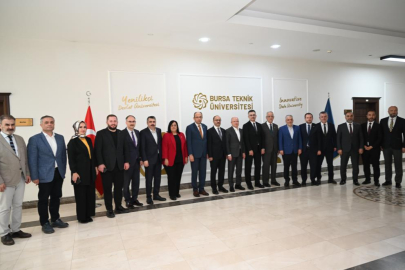 Bursa'da uzay ve savunma alanındaki genç projelere Ak Parti'den yakın takip