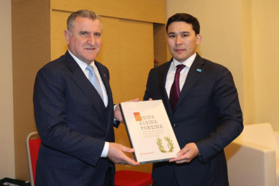 Bakan Bak, Rusya'da mevkidaşı Degtyarev ile görüştü