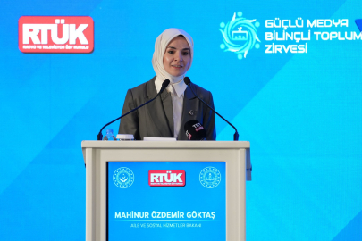 "Medya sadece yansıtmaz, aynı zamanda şekillendirir"