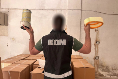 42 milyon lira değerinde kaçak oto yedek parça ve akaryakıt ele geçirildi